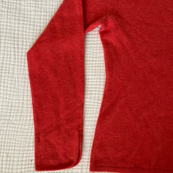 Neiman Marcus Cashmere Notch Sweater - Picture 5 of 7